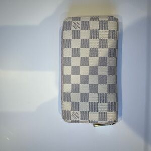 Louis Vuitton Large Zippy Wallet Damier Azur Canvas